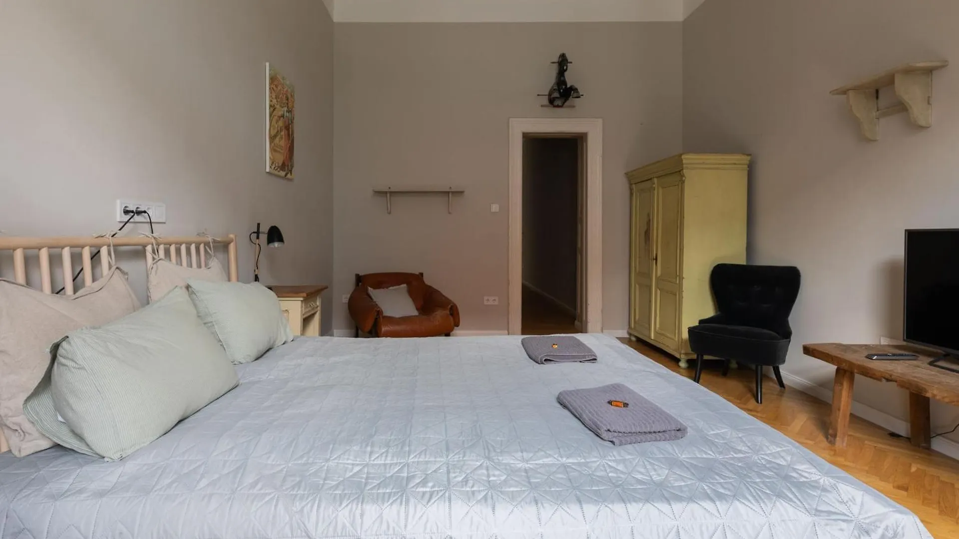 Budapestayz - Weiner Apartments